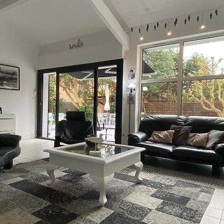 Ordago, Avec Piscine Chauffee Villa